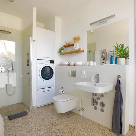 아파트 Cozy - Am Mit Pool Und Sauna